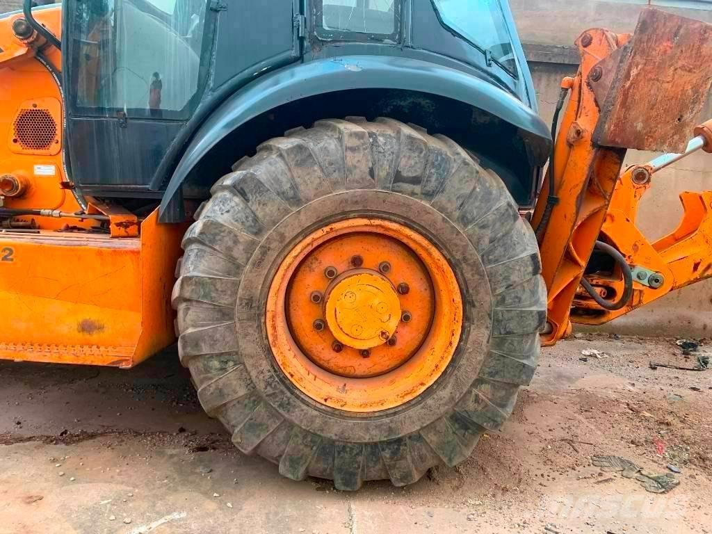 CASE 580 M Экскаваторы-погрузчики