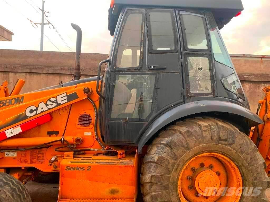 CASE 580 M Экскаваторы-погрузчики