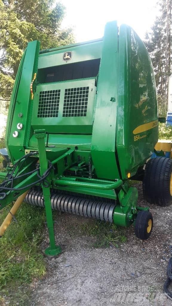 John Deere 854 Рулонные пресс-подборщики