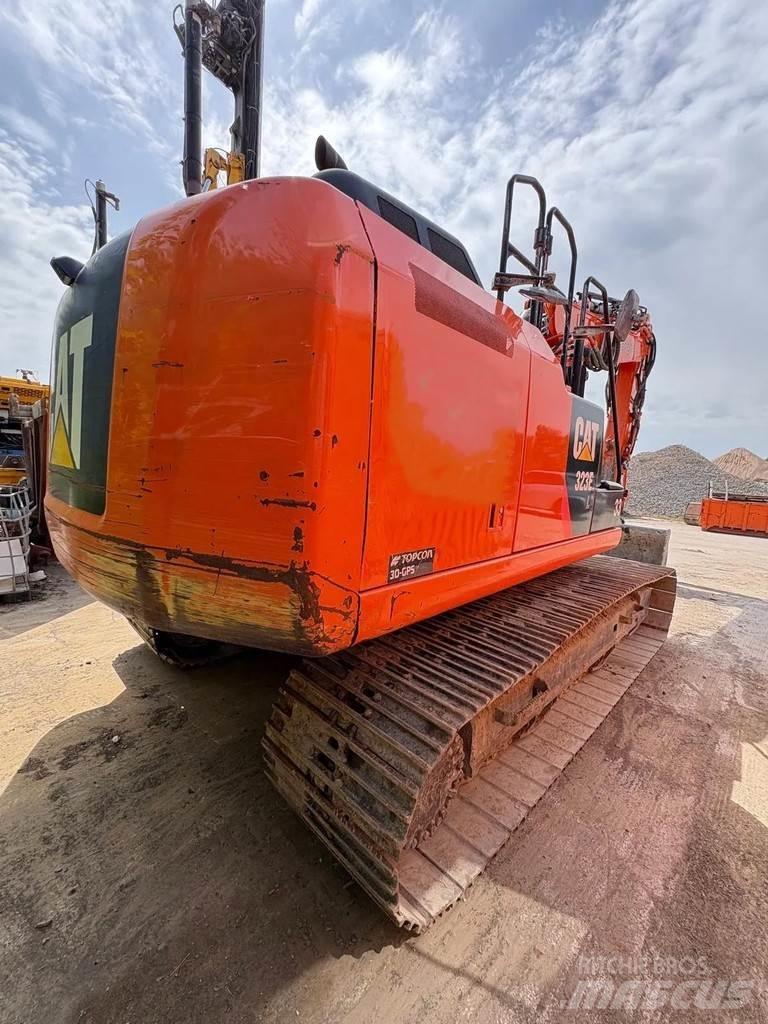 CAT 323E Гусеничные экскаваторы