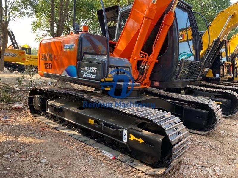 Hitachi ZX 120 Гусеничные экскаваторы