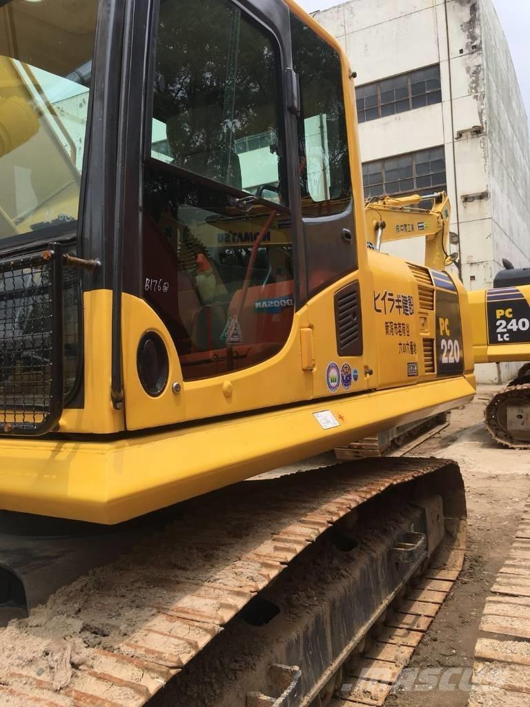 Komatsu pc220-8 Гусеничные экскаваторы