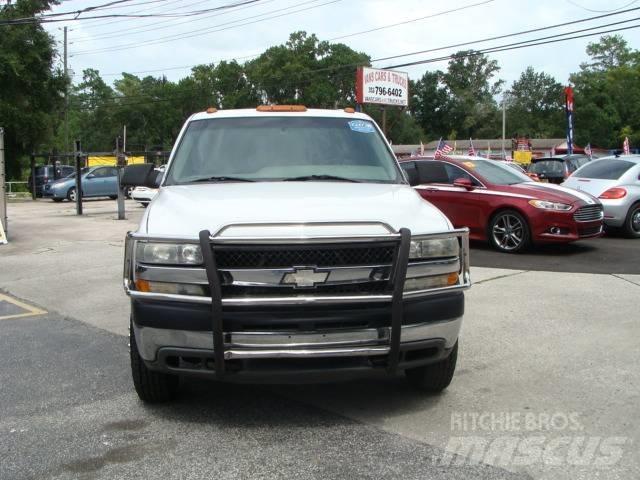 Chevrolet 3500 Грузовики-платформы/боковая разгрузка