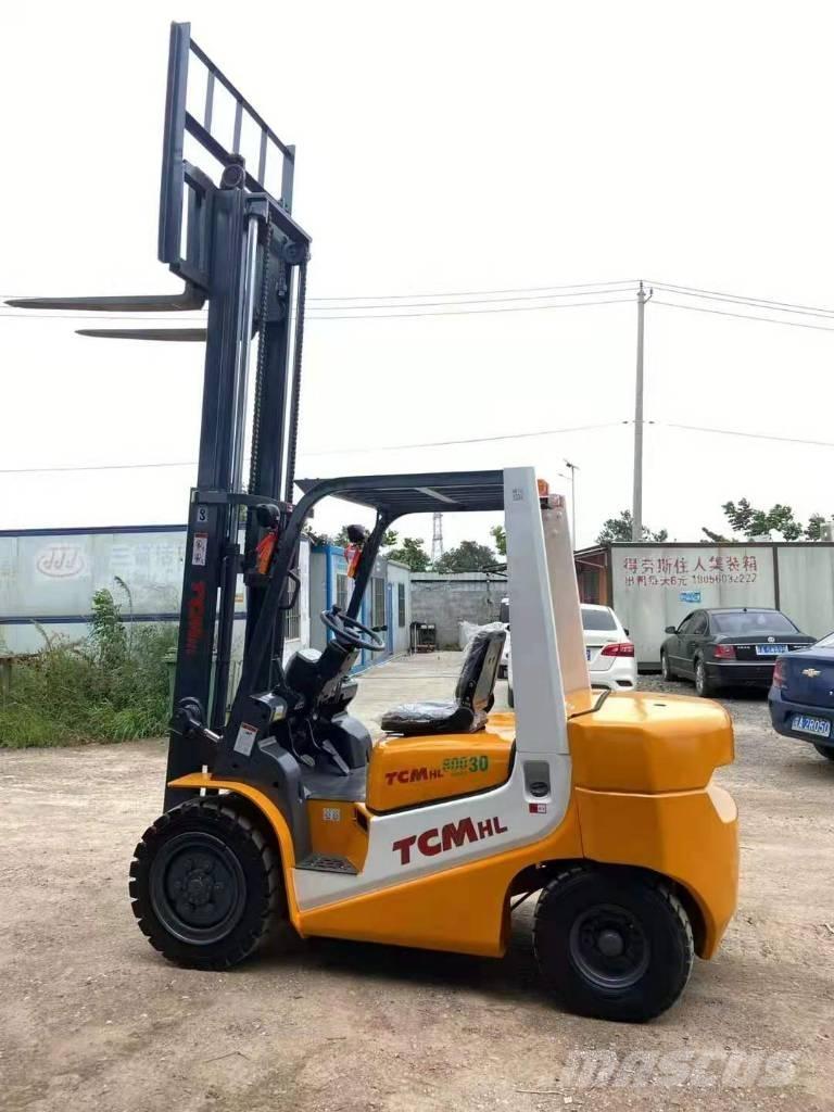 TCM FD 30 Дизельные погрузчики