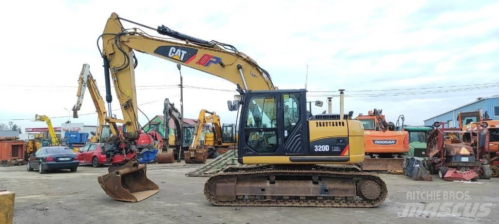CAT 320 D Гусеничные экскаваторы