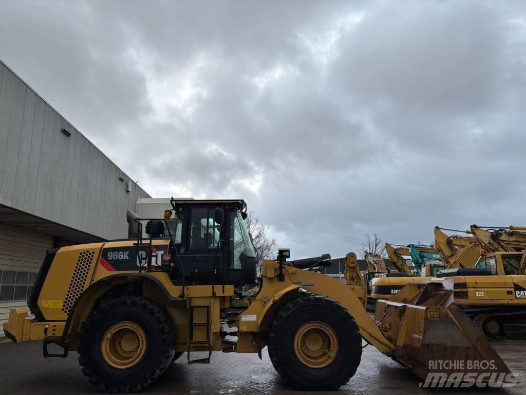 CAT 966 K Фронтальные погрузчики