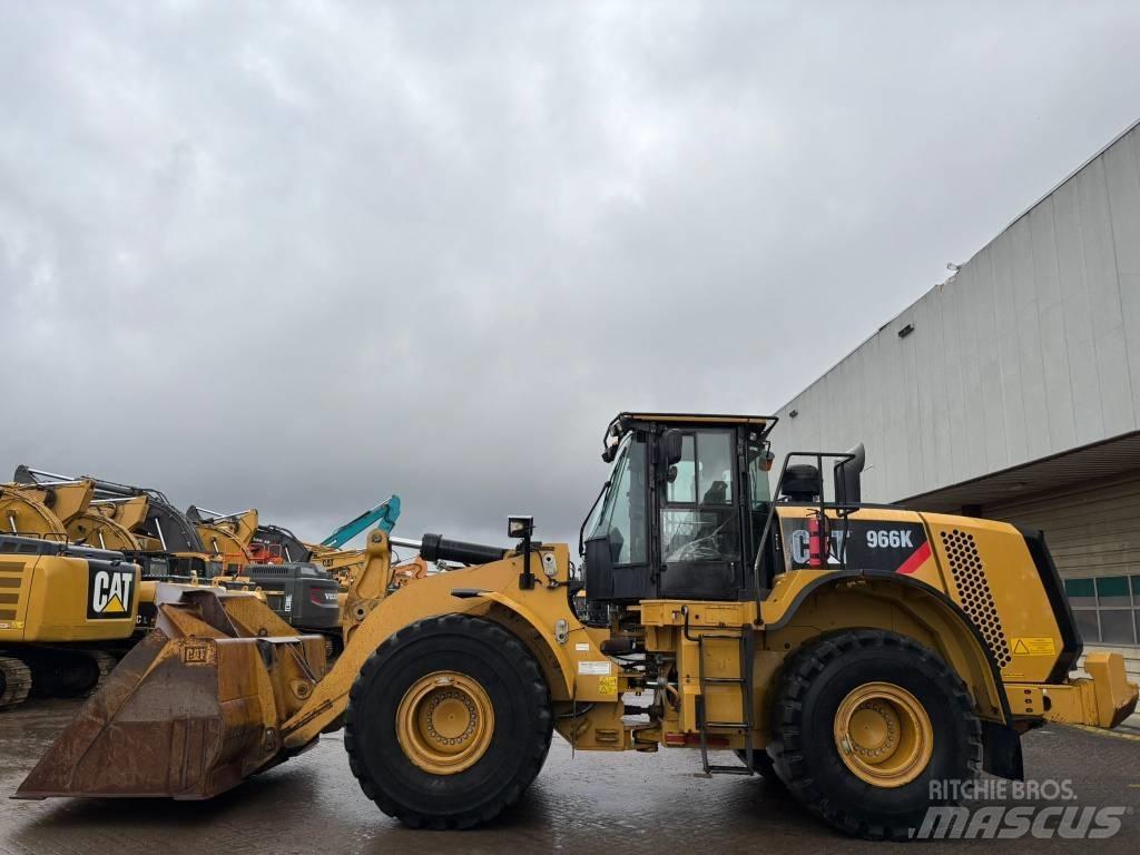 CAT 966 K Фронтальные погрузчики