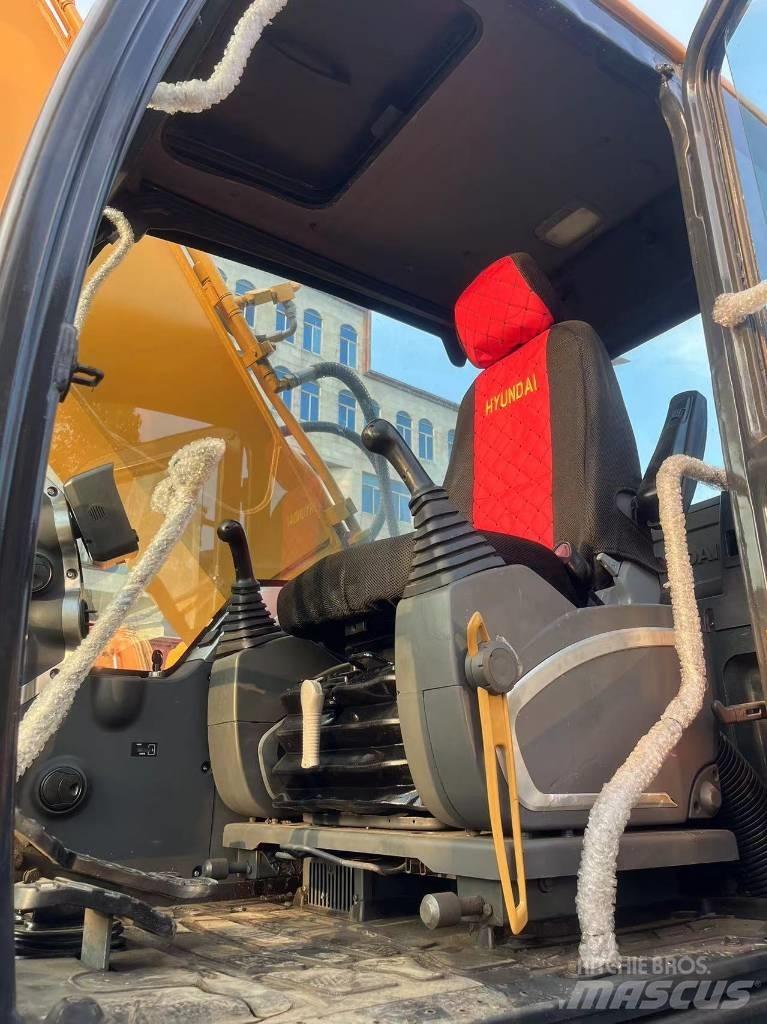 Hyundai R220LC-9S Колёсные экскаваторы