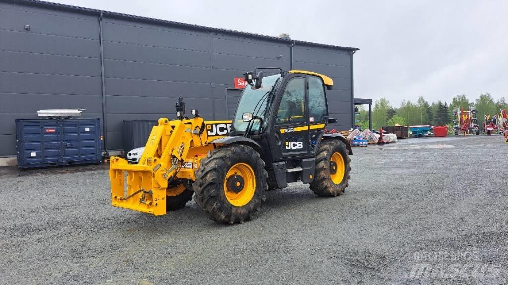 JCB 532-60 Agri Сельскохозяйственные телескопические погрузчики