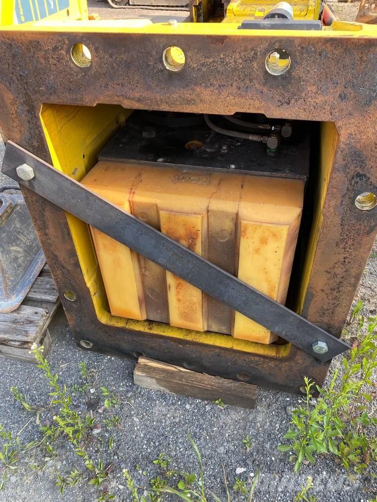 Epiroc HB7000 Гидромолоты