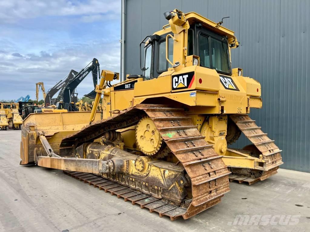 CAT D6T LGP Гусеничные бульдозеры