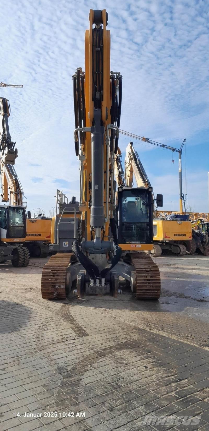 Liebherr R934 Гусеничные экскаваторы