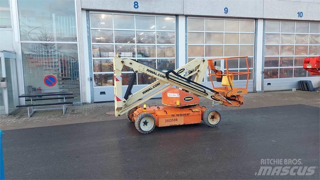 UpRight AB38 Коленчатые подъемники