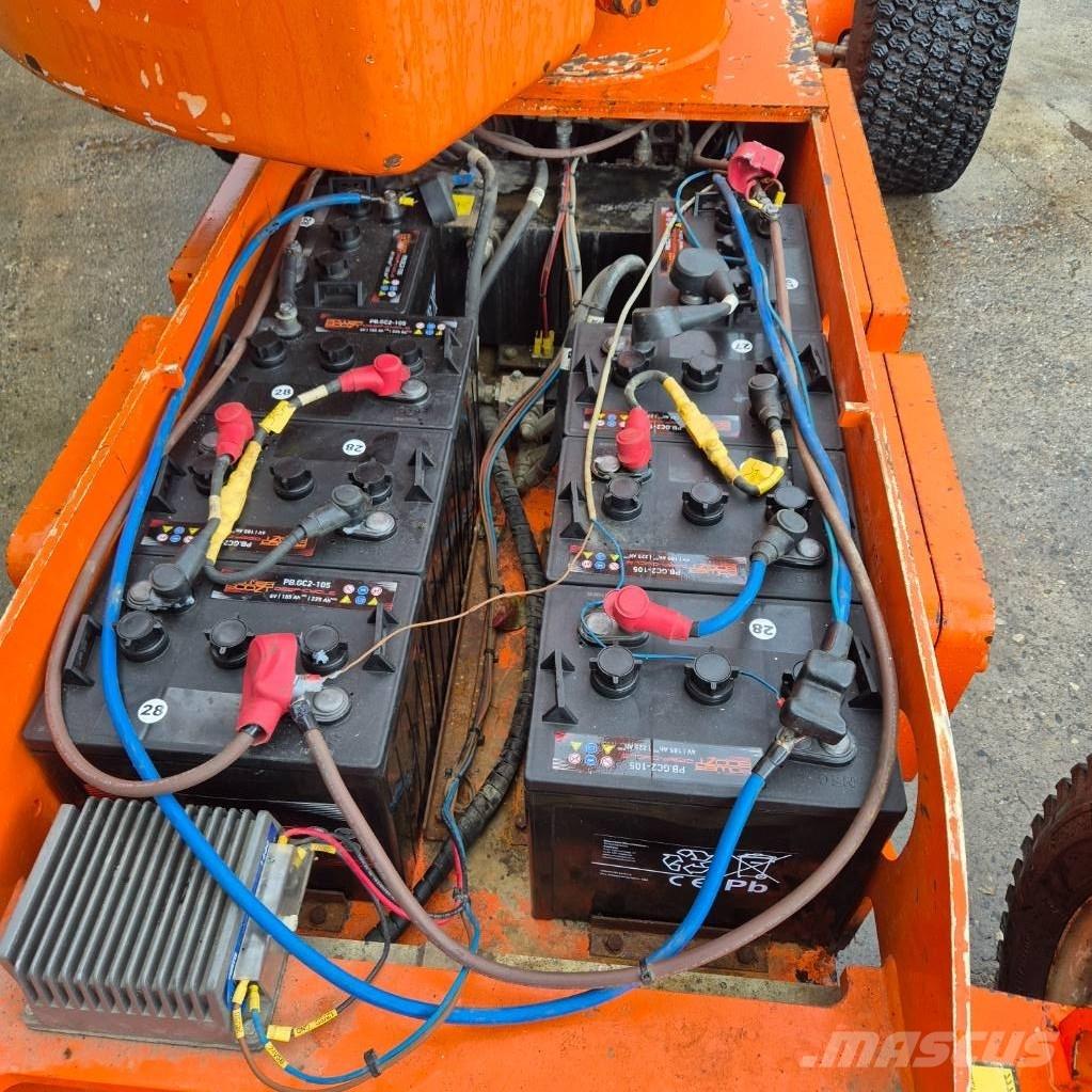 Niftylift HR 12 E Коленчатые подъемники