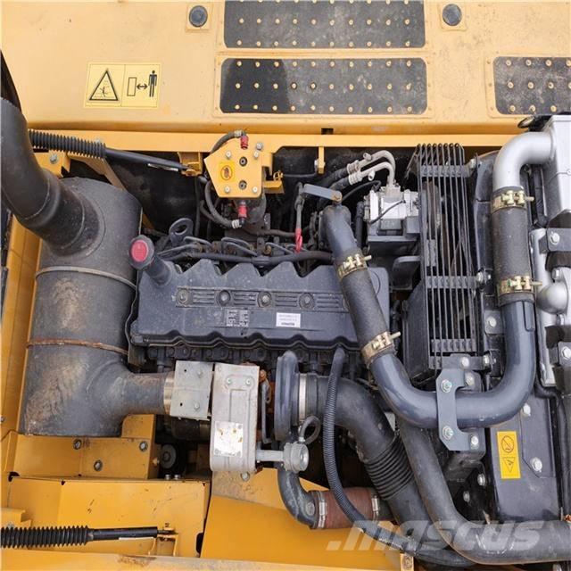 Komatsu pc220-8 Гусеничные экскаваторы