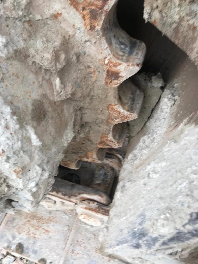 CAT 365 C L ME Гусеничные экскаваторы