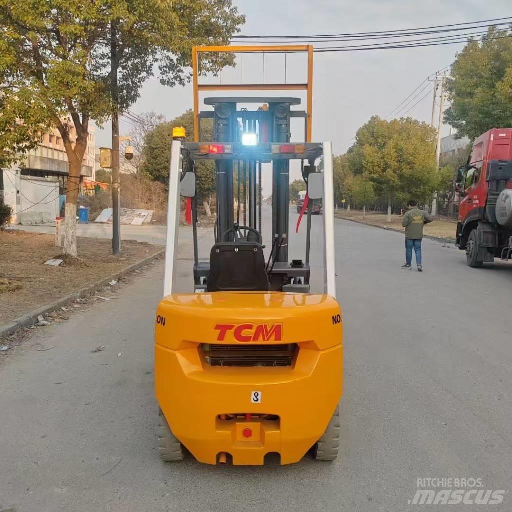 TCM FD30 Дизельные погрузчики
