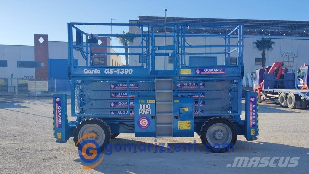 Genie GS 4390 Ножничные подъемники