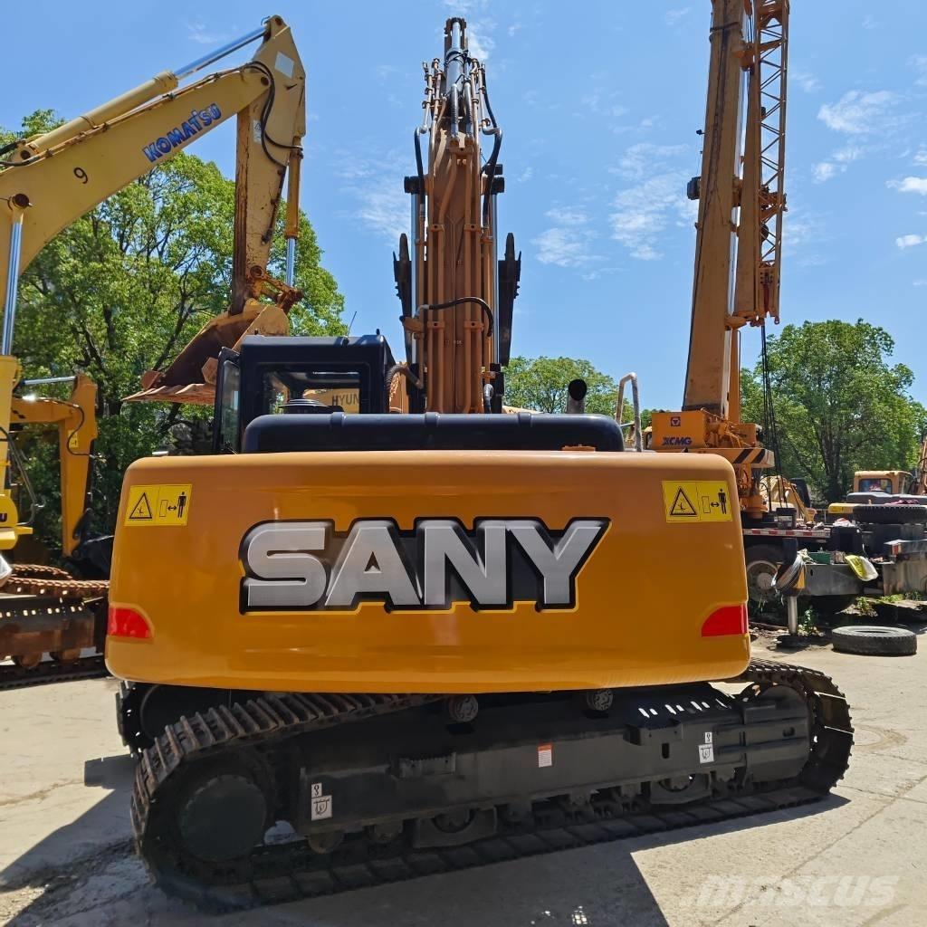 Sany SY 215 C Гусеничные экскаваторы