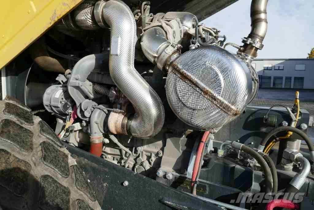 Bomag BW 213 D-5 Уплотнители грунта