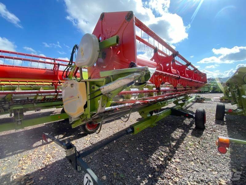 CLAAS LEXION 750 Зерноуборочные комбайны