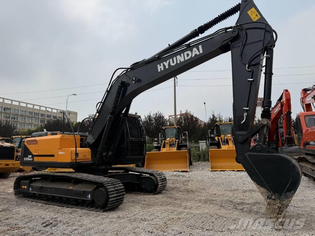 Hyundai HX 220 Гусеничные экскаваторы