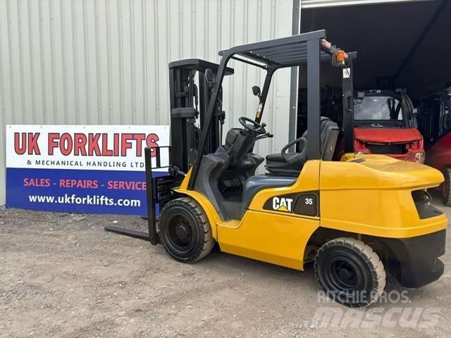 CAT DP 35 N Дизельные погрузчики
