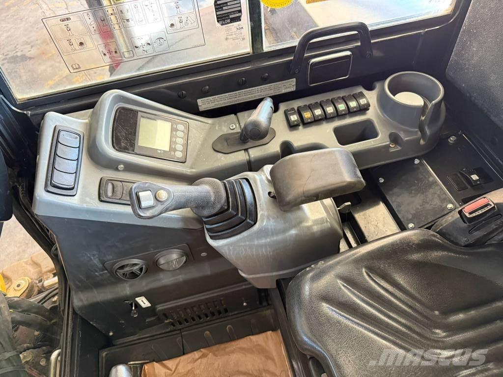Yanmar Vio 50, Vio50 Мини-экскаваторы