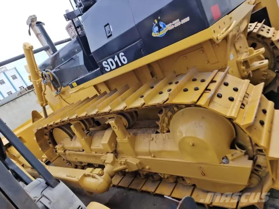 Shantui SD 22 Гусеничные бульдозеры