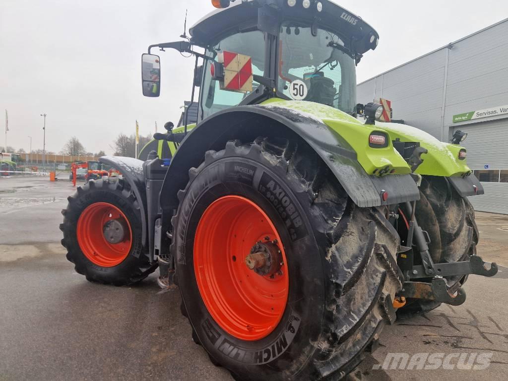 CLAAS Axion 960 Трактора