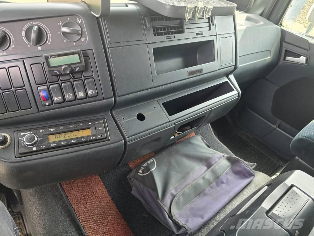 MAN 13.250 / 4x4 Грузовики-Фургоны