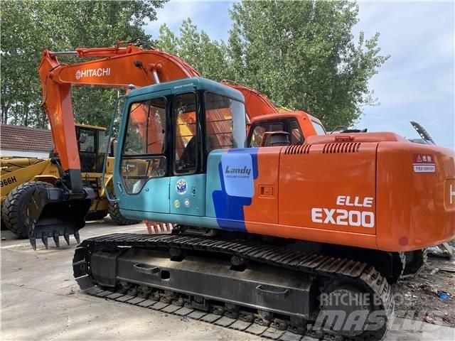 Hitachi EX200-3 Гусеничные экскаваторы