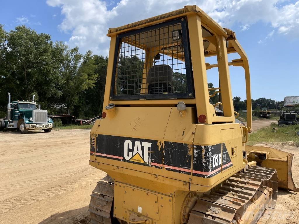 CAT D3G XL Гусеничные бульдозеры