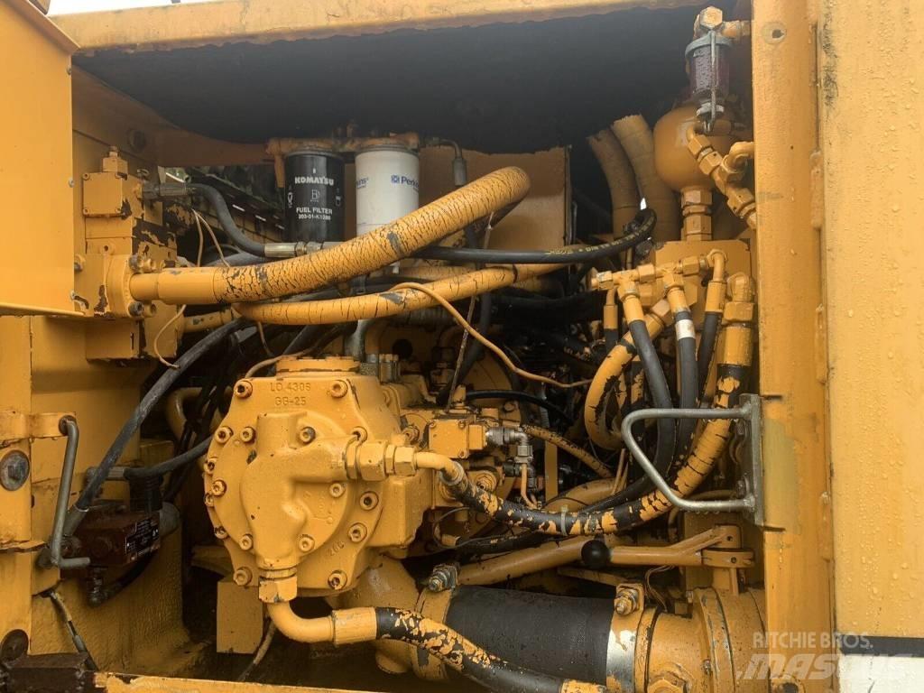 Liebherr 900 Колёсные экскаваторы