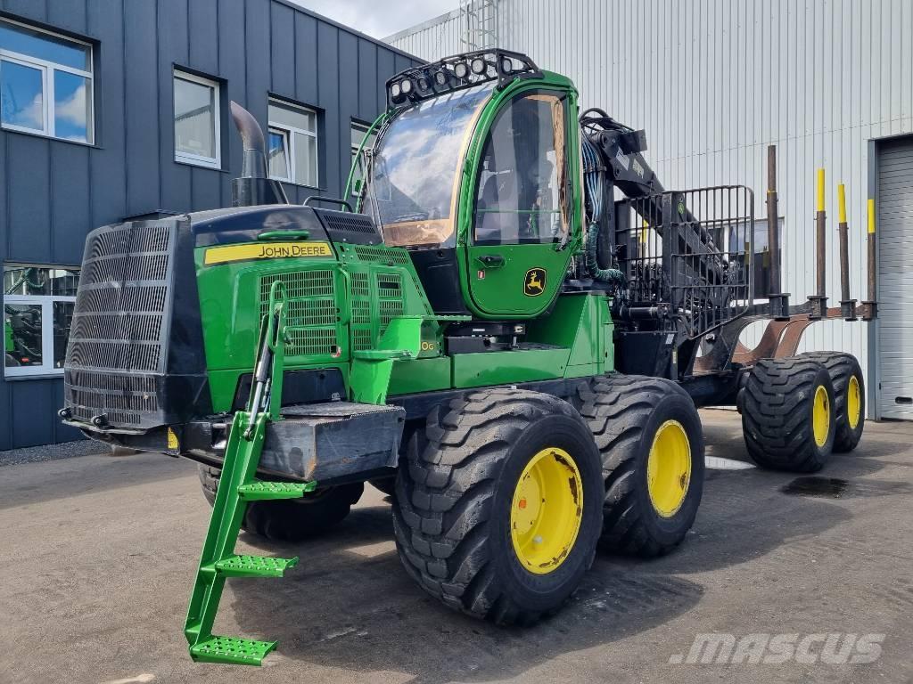 John Deere 1510 G Форвардеры