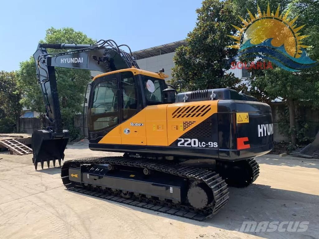 Hyundai R220LC-9S Гусеничные экскаваторы