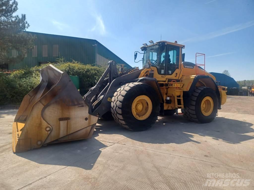 Volvo L 220 H Фронтальные погрузчики