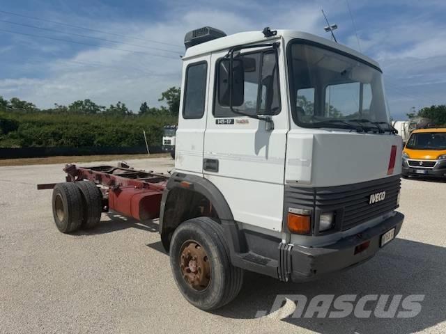 Iveco 145.17 Специальные грузовики