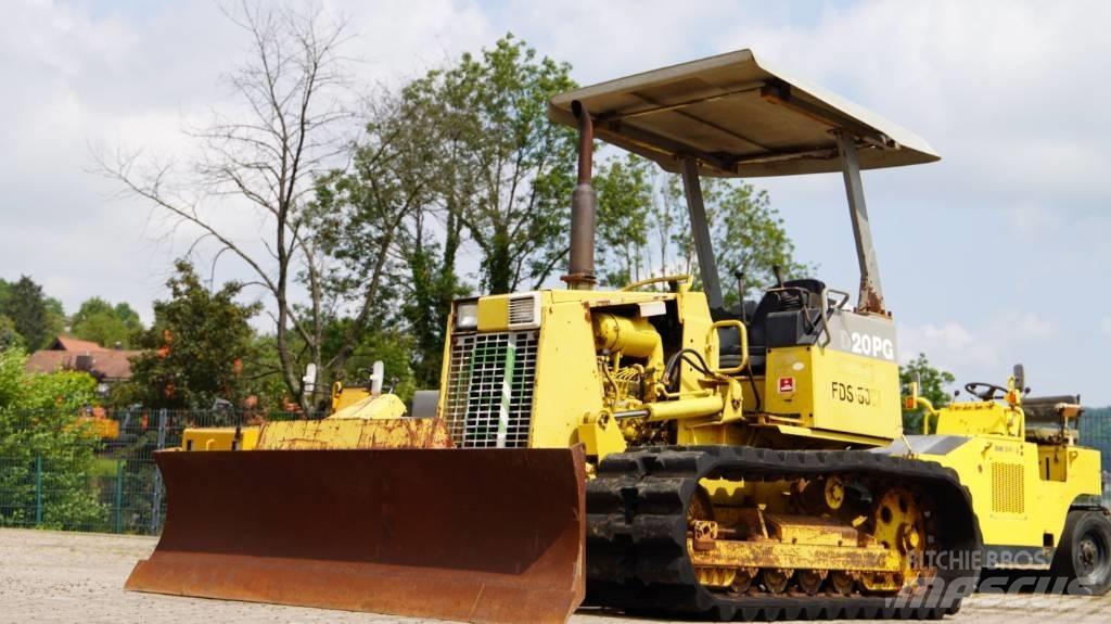 Komatsu D 20 PG-7 Гусеничные бульдозеры