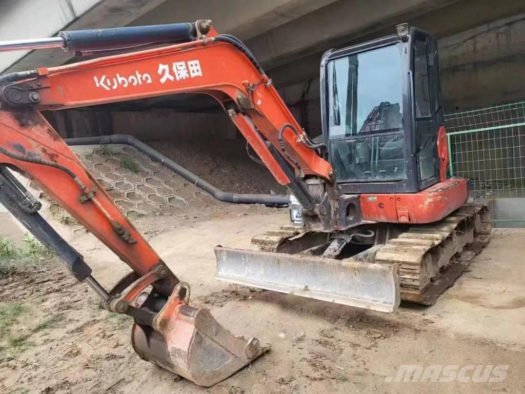 Kubota KX 155-5 Гусеничные экскаваторы