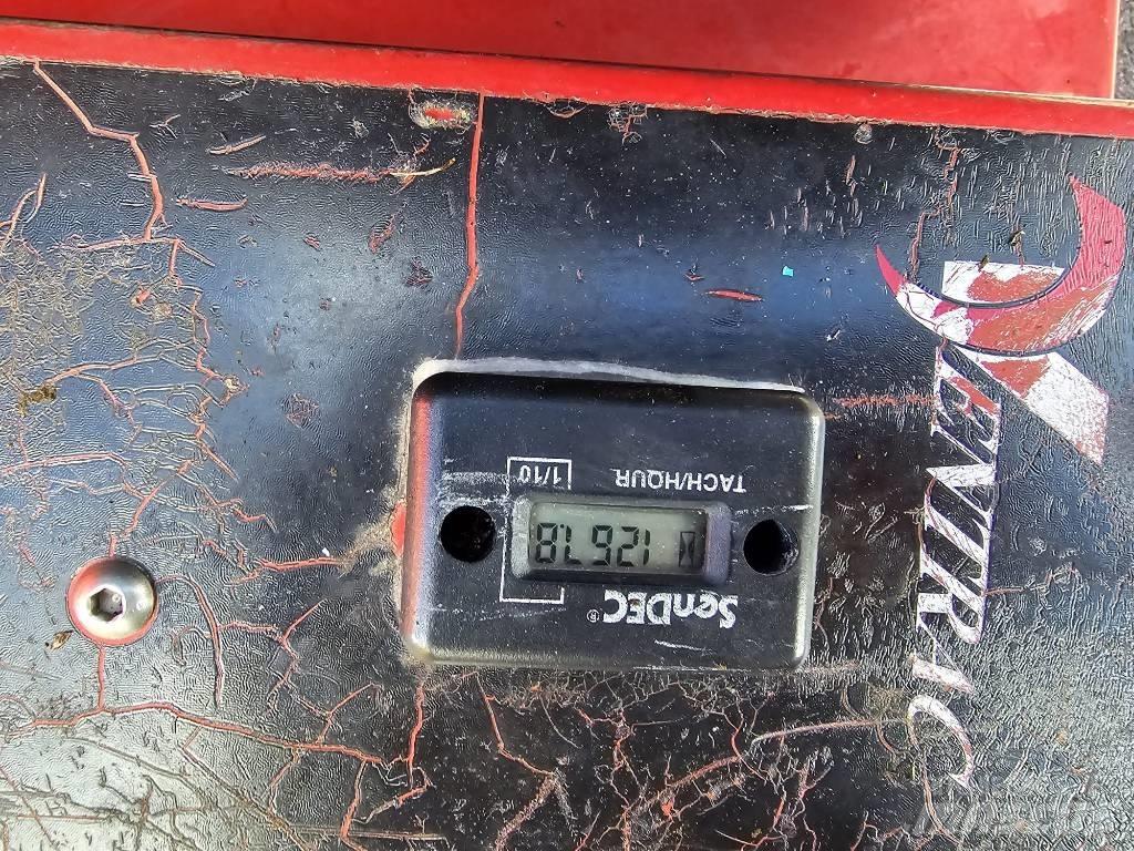 Ventrac 3200 Самоходные газонокосилки