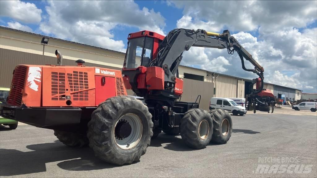 Valmet 941 Харвестеры