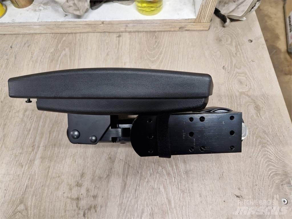 Eco Log B7033579 Кабины и интерьер