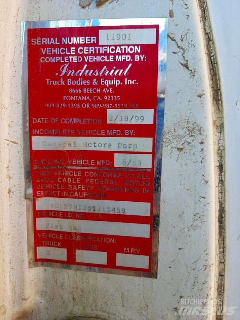 GMC C 7 Грузовики-платформы/боковая разгрузка