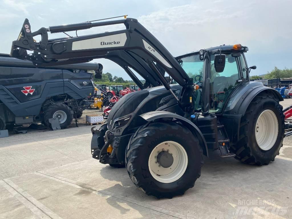 Valtra T214 Versu Трактора