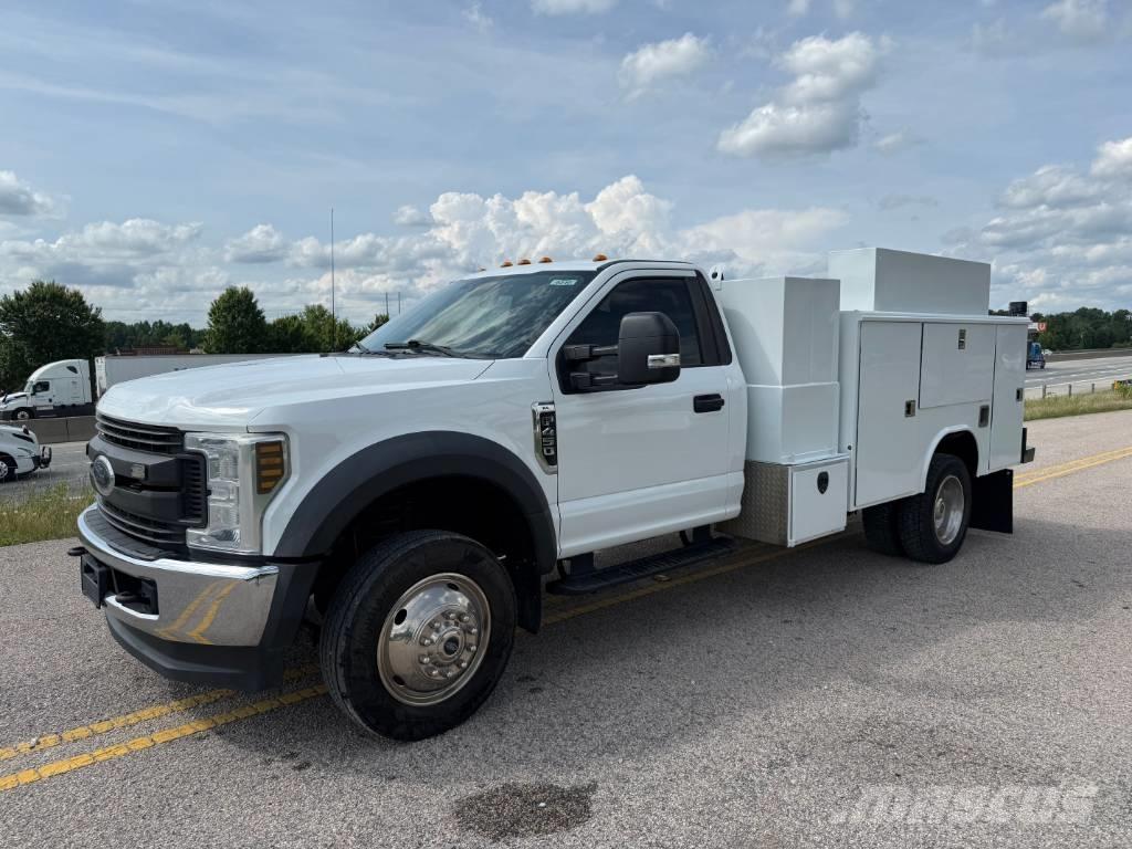 Ford F 450 Комбинированные дорожные машины