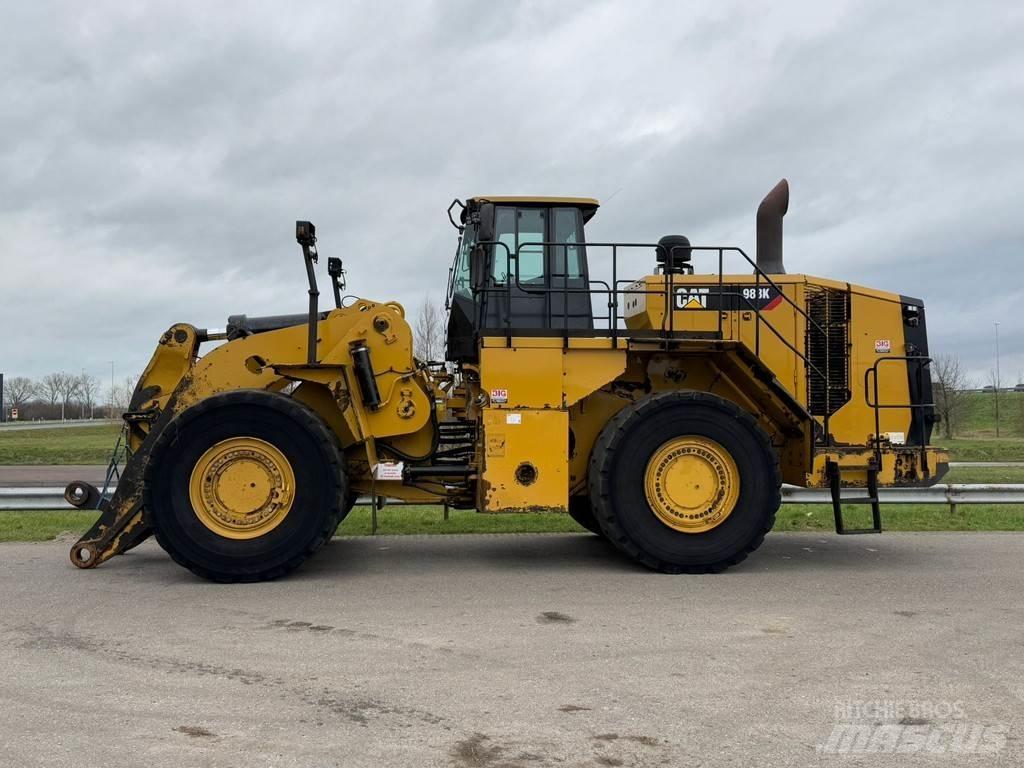 CAT 988K Фронтальные погрузчики