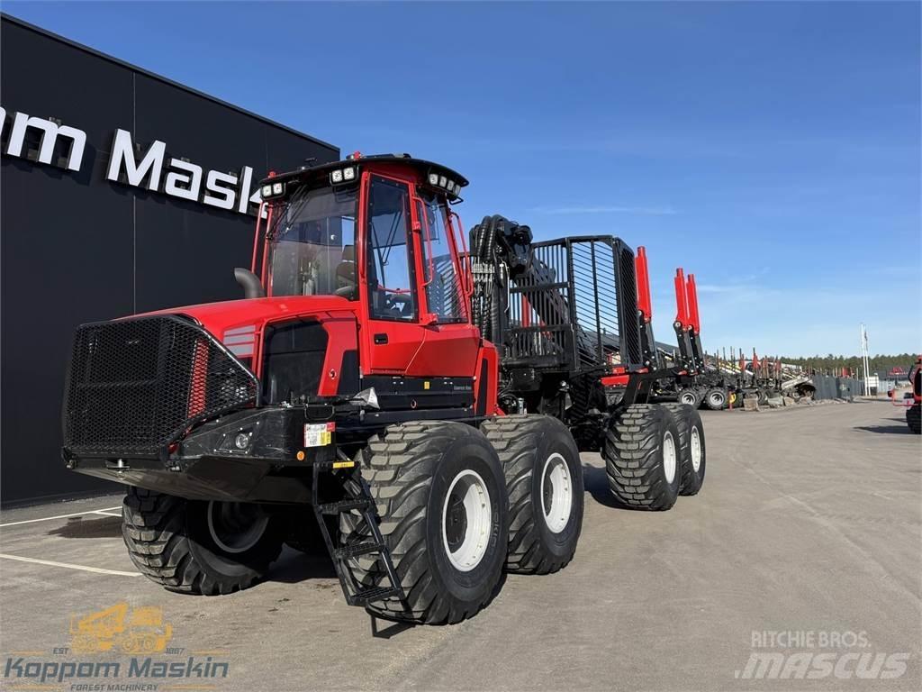 Komatsu 895 Форвардеры