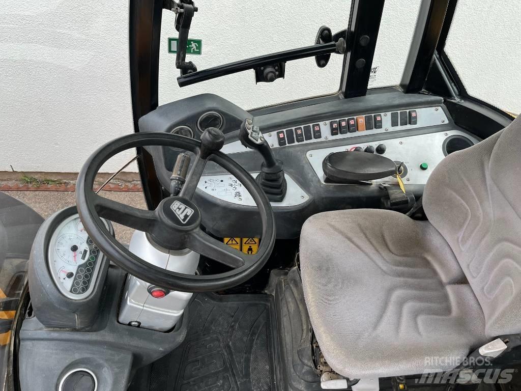 JCB TM 220 Телескопические погрузчики