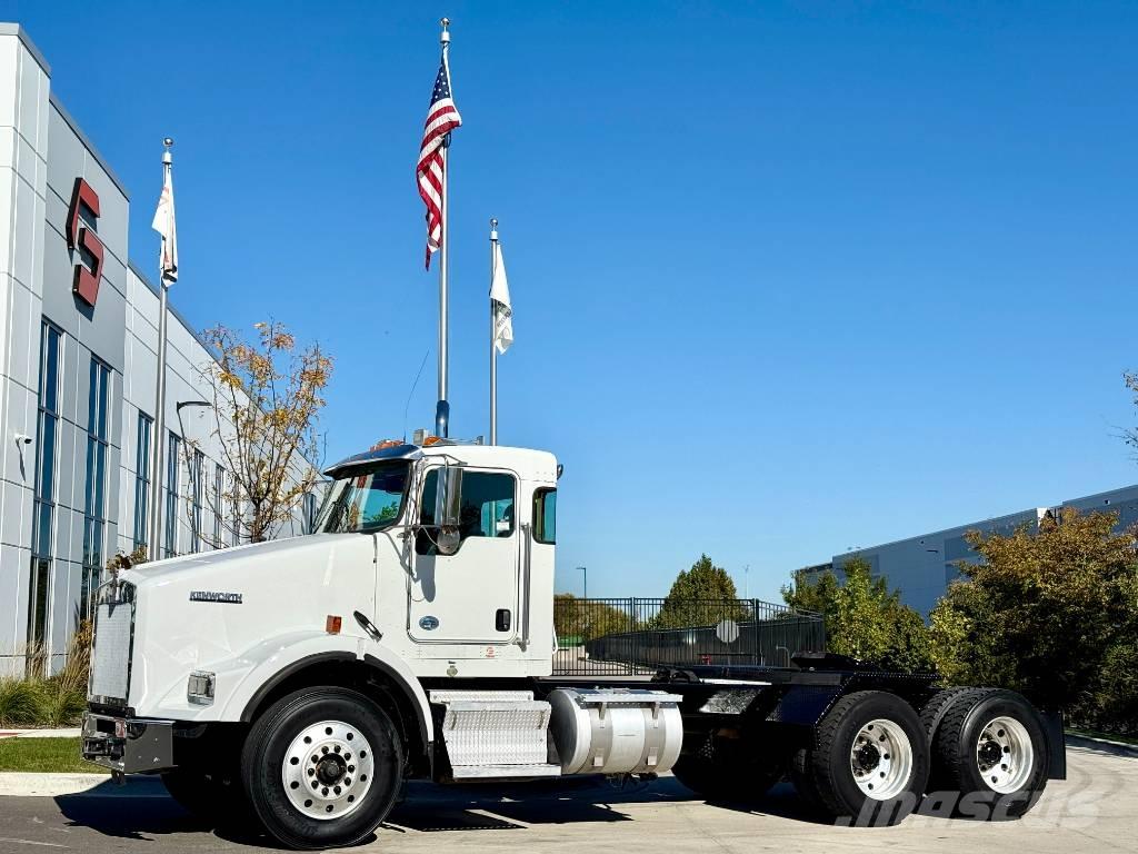 Kenworth T 800 Седельные тягачи